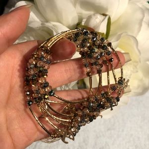 7 Gold Bracelets NWOT